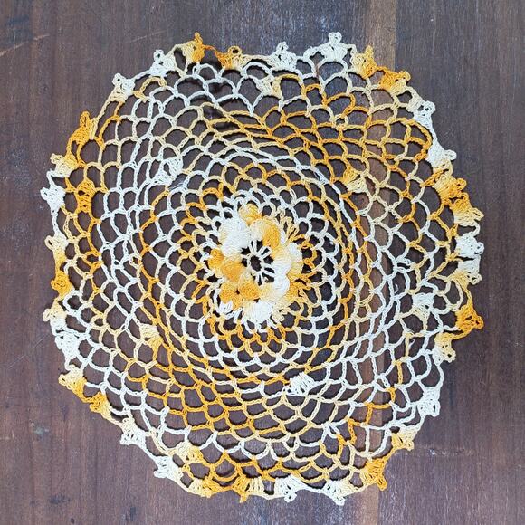 Vintage Raised Flower Crochet Doily 8 Inch Round Orange White - Picture 1 of 2